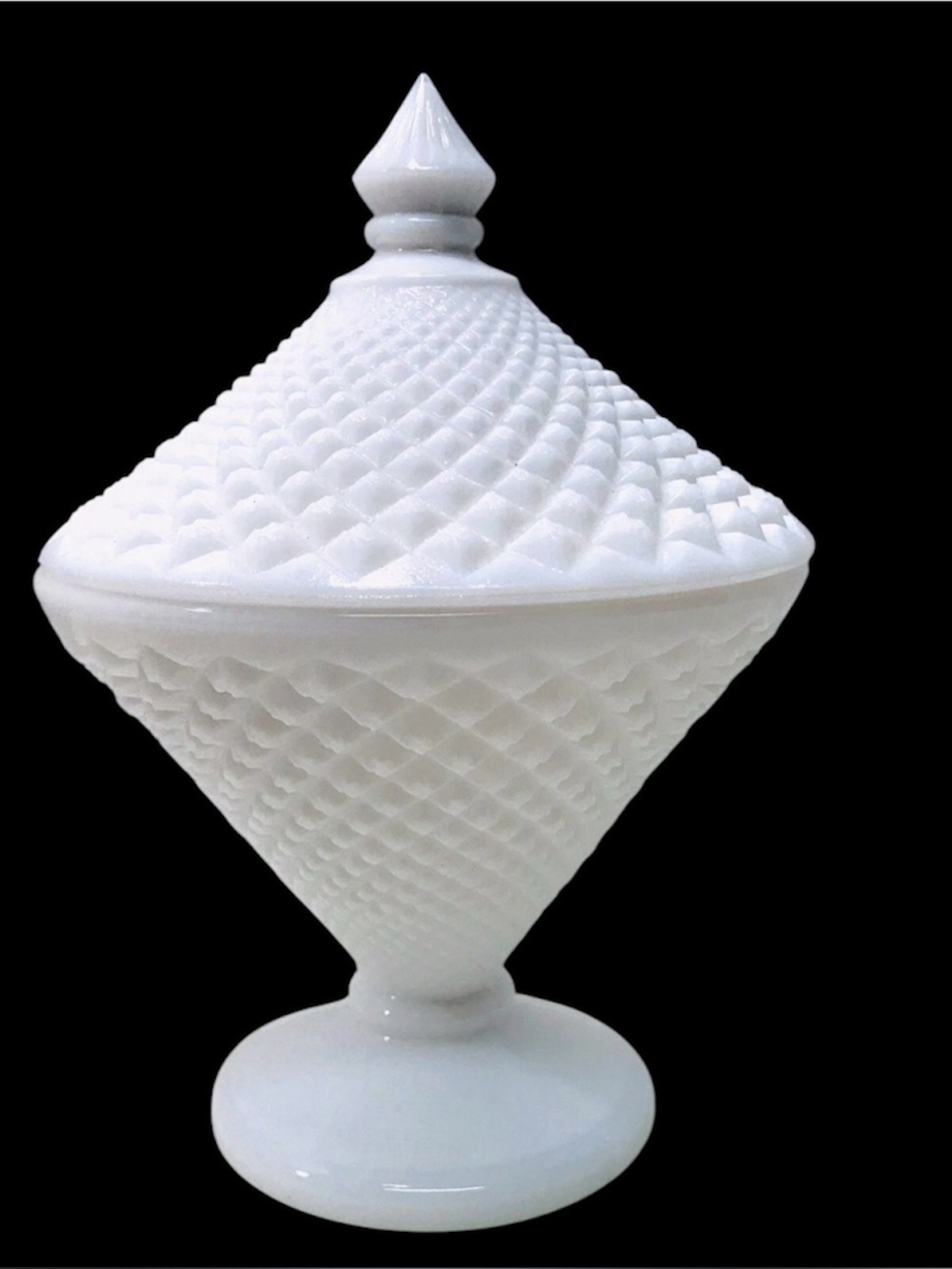 Westmoreland Vintage 1950’s White Milk Glass English Hobnail Covered Candy Dish
